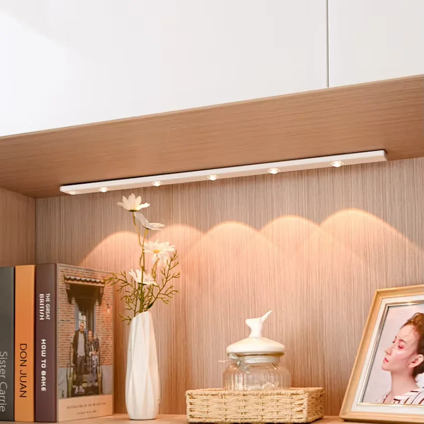Motion Sensor Light LED Sensor Lamp Wireless Ultra Thin USB LED For Kitchen Cabinet Bedroom Wardrobe Indoor Lighting Night Light Eagle Beacon
