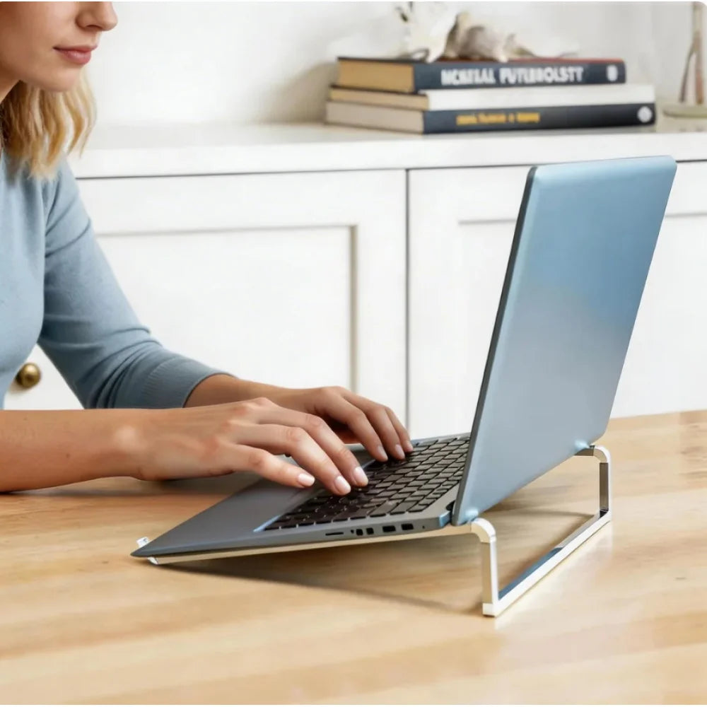 A Foldable Laptop Stand Suitable for Desktops, A Universal Laptop Ventilation Stand in Silvery Eagle Beacon